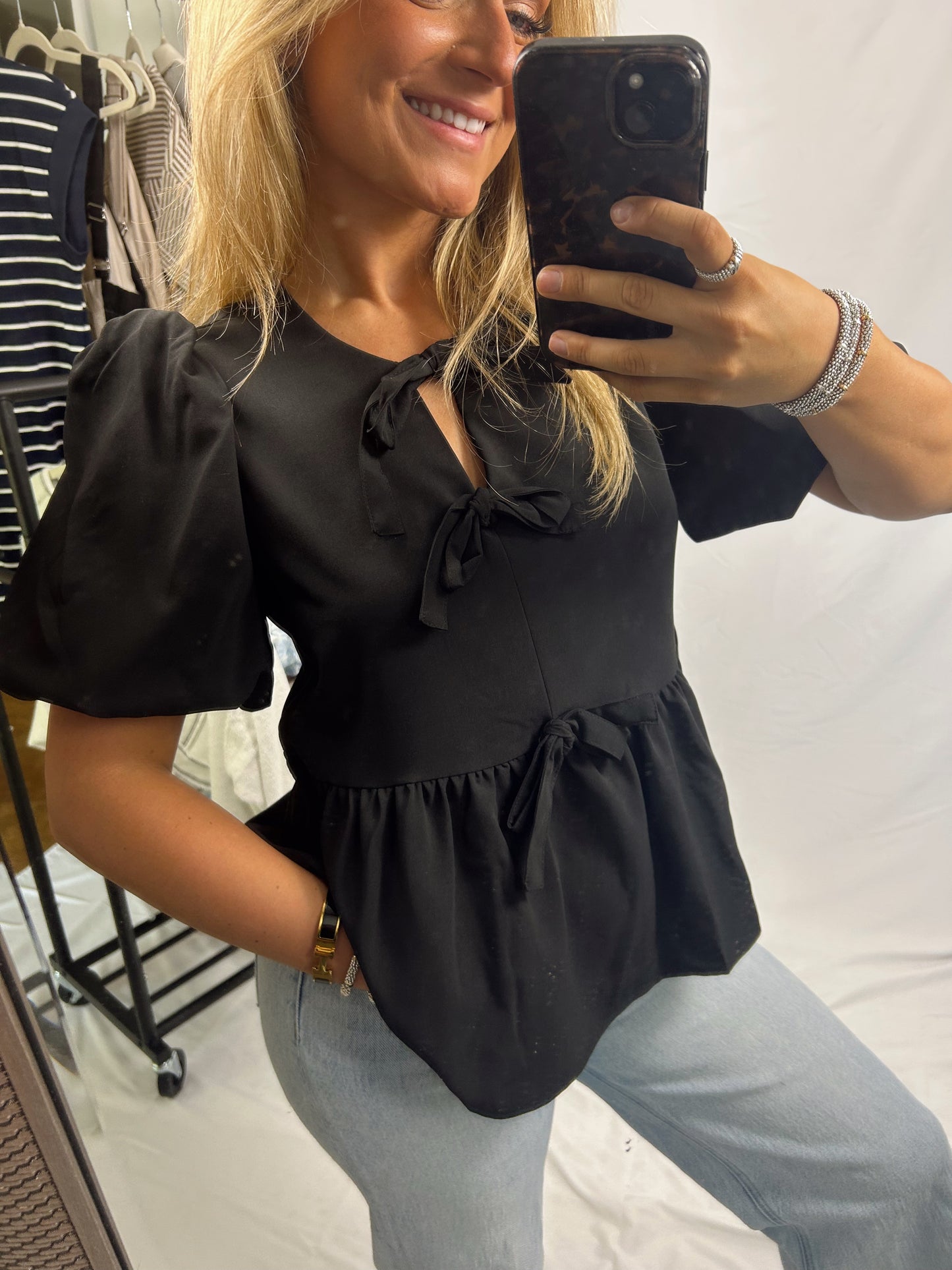Black Puff Sleeve Bowknot Blouse