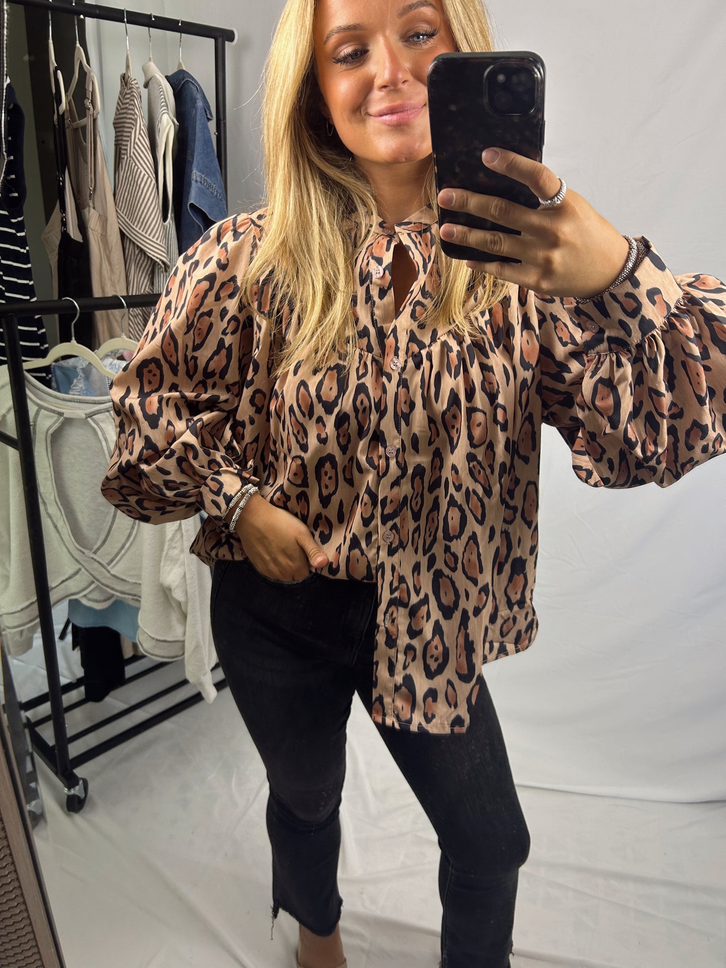 Wild Whisper Top