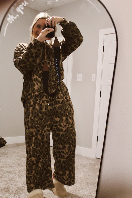 The leopard cozy set