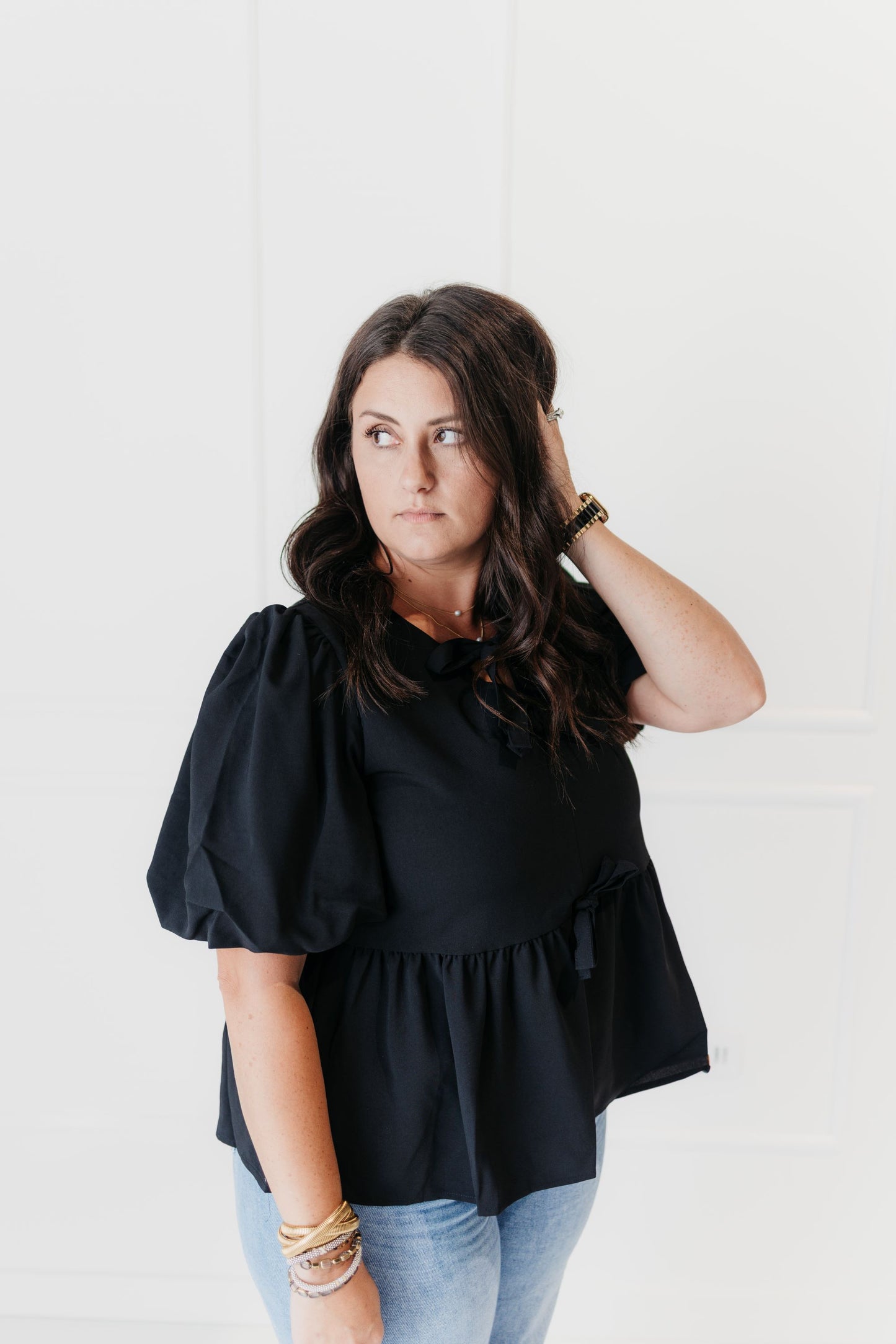 Black Puff Sleeve Bowknot Blouse