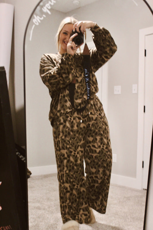 The leopard cozy set